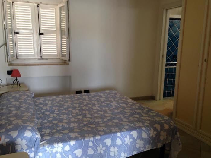 Agenzia Isotur Nontiscordardime Apartment Понца Екстериор снимка